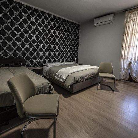 بياتْسا أرمارِنا Il Triclinio B&B المظهر الخارجي الصورة