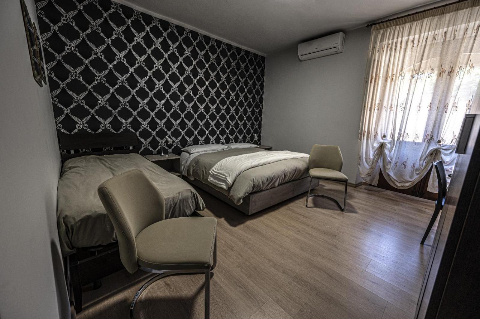 بياتْسا أرمارِنا Il Triclinio B&B المظهر الخارجي الصورة
