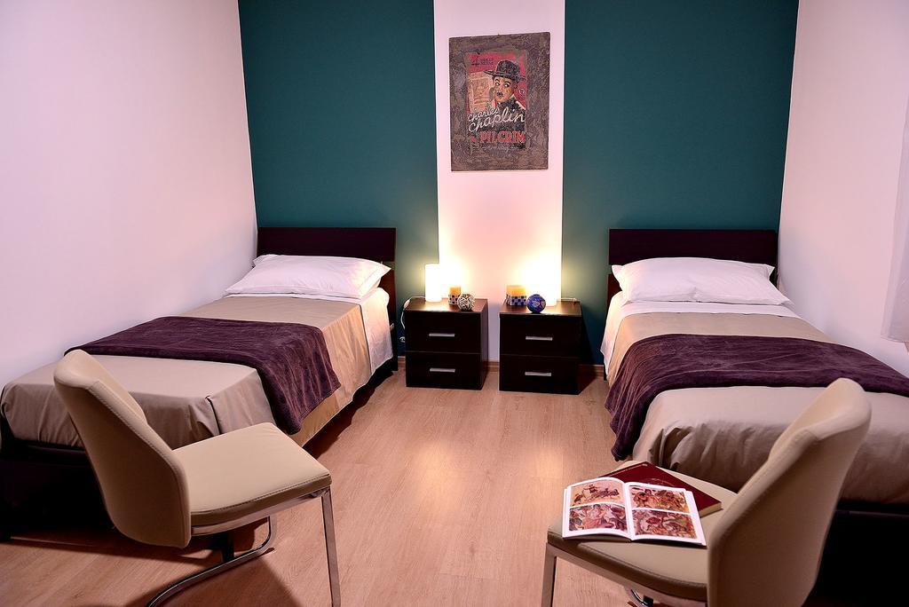 بياتْسا أرمارِنا Il Triclinio B&B المظهر الخارجي الصورة