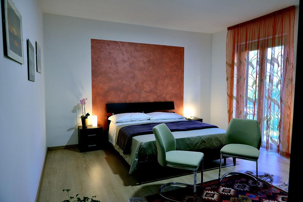 بياتْسا أرمارِنا Il Triclinio B&B المظهر الخارجي الصورة