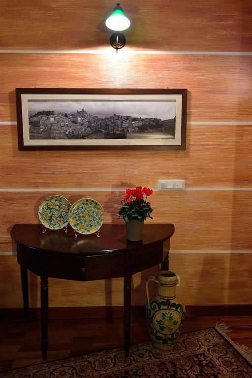 بياتْسا أرمارِنا Il Triclinio B&B المظهر الخارجي الصورة