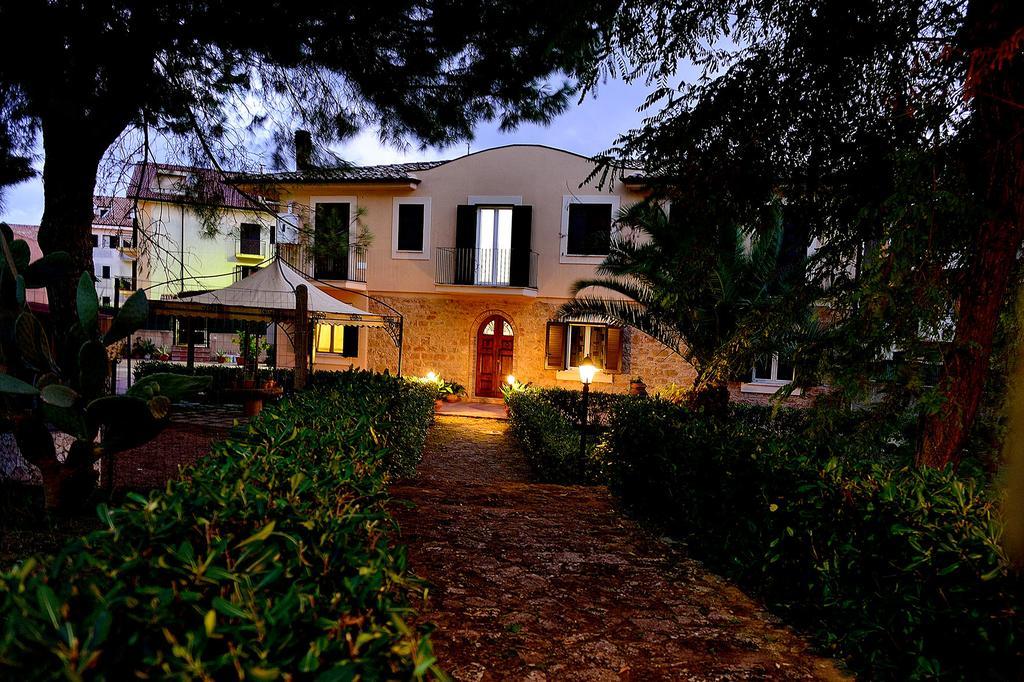 بياتْسا أرمارِنا Il Triclinio B&B المظهر الخارجي الصورة
