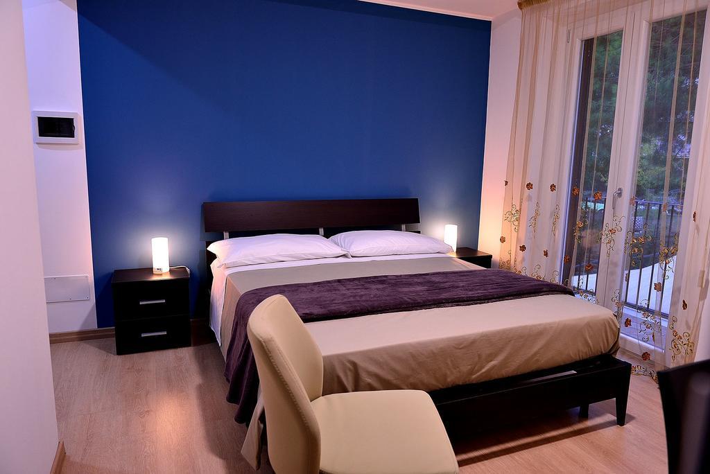 بياتْسا أرمارِنا Il Triclinio B&B المظهر الخارجي الصورة